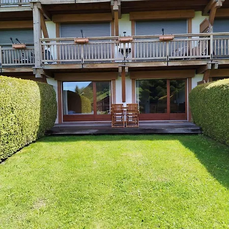 Апартаменты With Garden On The Snow Front